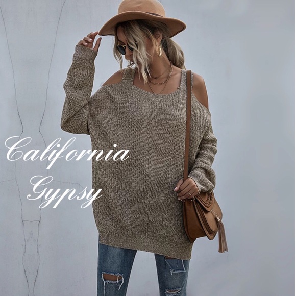 LAST ONE🎉Oversized Knit Cold Shoulder Sweater - Picture 5 of 9